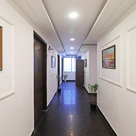 Hotel Mayda Prime Near Delhi Airport 뉴델리 외부 사진