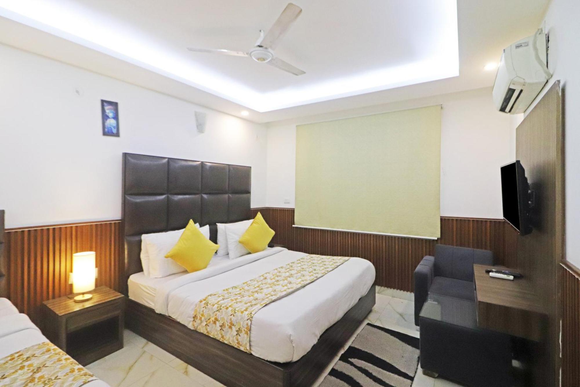 Hotel Mayda Prime Near Delhi Airport 뉴델리 외부 사진