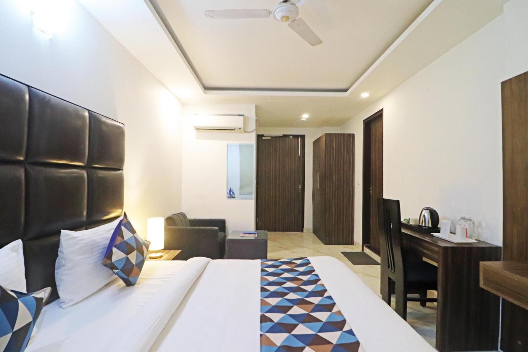 Hotel Mayda Prime Near Delhi Airport 뉴델리 외부 사진