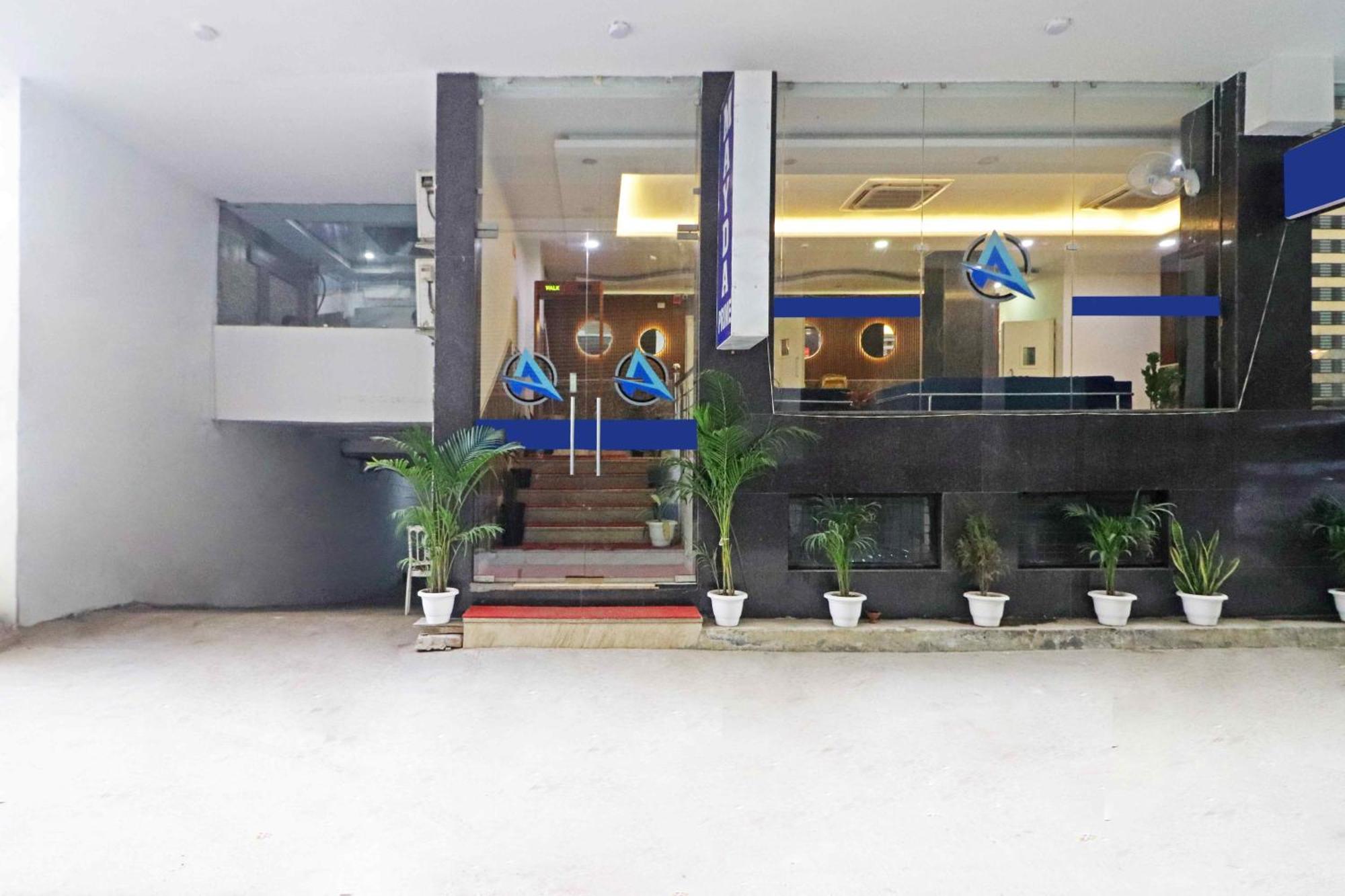Hotel Mayda Prime Near Delhi Airport 뉴델리 외부 사진