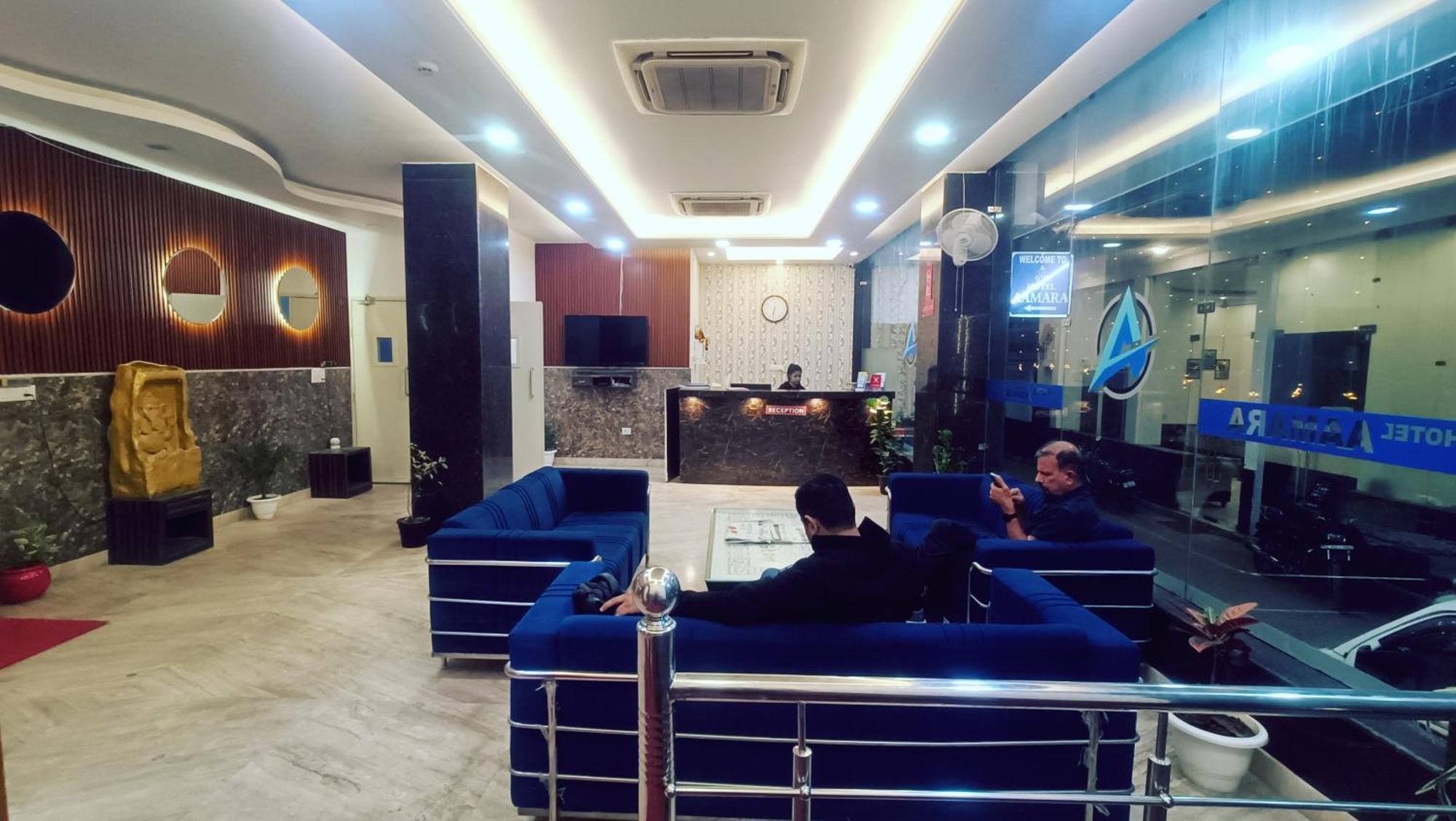 Hotel Mayda Prime Near Delhi Airport 뉴델리 외부 사진